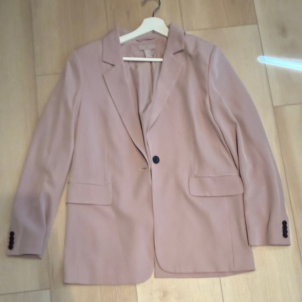 H&M Light Blush Pink Single-Button Blazer - Picture 2 of 5